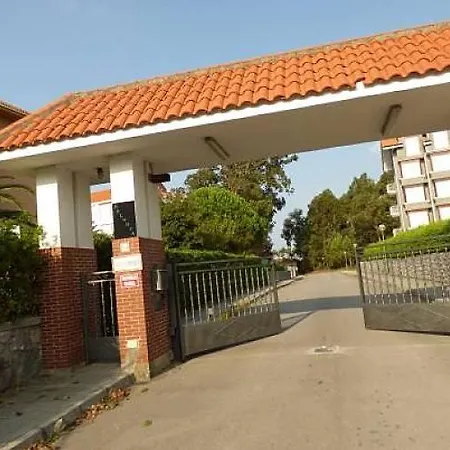 Noja, Piso A 500 M De Playa En Urbanizacion Tranquila Y Rodeada De Naturaleza Ноха