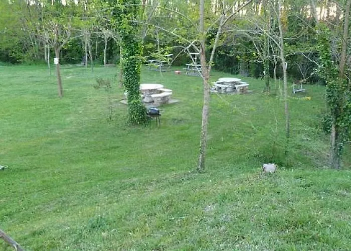 Noja, Piso A 500 M De Playa En Urbanizacion Tranquila Y Rodeada De Naturaleza *