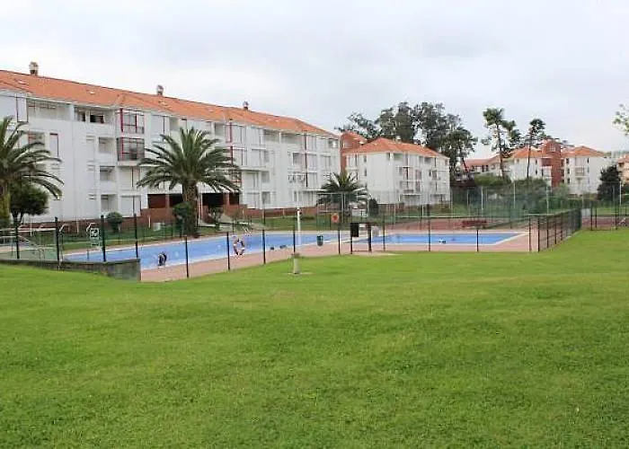 Noja, Piso A 500 M De Playa En Urbanizacion Tranquila Y Rodeada De Naturaleza
