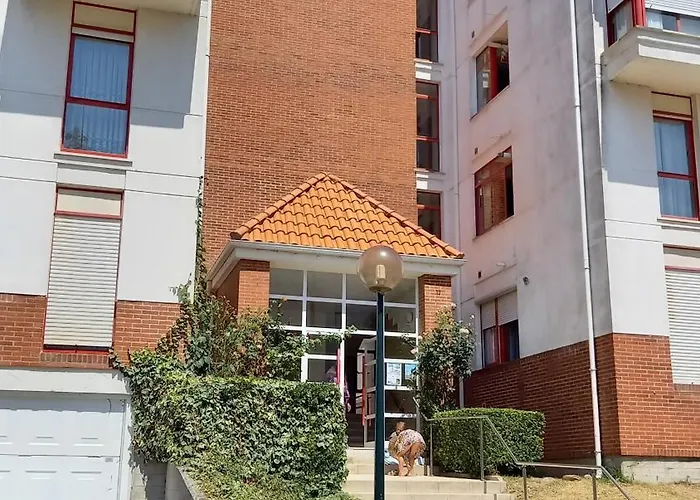 Apartmán Noja, Piso A 500 M De Playa En Urbanizacion Tranquila Y Rodeada De Naturaleza *