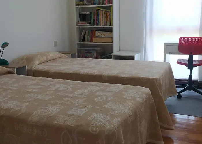 Noja, Piso A 500 M De Playa En Urbanizacion Tranquila Y Rodeada De Naturaleza *